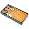Tabla de Queso de Bambú Set de Tabla de Queso Plato de Servir de Madera con Cuchillo y Tenedor para Queso Recuerdos de Boda Caja de Regalo Al Por Mayor