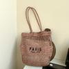 Bolsa de Palha Trançada com Bordado de Letra no Ombro Nova Bolsa de Palha Grande Capacidade Vazada Bolsa Trançada Bolsa de Praia para Férias Bolsa Feminina Versátil