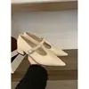 Sapatos Mary Jane de Couro Bico Fino Salto Bloco Estilo Francês 2025 Novo Primavera Sapatos Elegantes de Noite Boca Rasa Sapatos Únicos Sapatos Femininos
