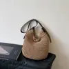 Bolso Tejido de Paja Casual de Comercio Exterior para Mujer Nuevo Modelo 2026 Alta Calidad Nicho Gran Capacidad Cruzado Bolso Cubo Tejido