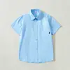 Camisa Branca para Meninos Verão Manga Curta Azul Claro Uniforme Escolar Foto de Formatura Roupas de Aula Crianças Algodão Branco Camisa de Estudante com Bolso