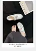 Tênis Mary Jane Super Macio de Couro de Vaca Duplo Velcro Color Blocking Solado Macio Confortável para os Pés Estilo Ballet Salto Escondido Sapatos de Treino Alemães