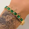 Venda Quente Transfronteiriça Impermeável Resistente ao Desbotamento Aço Titânio Conjunto de Pulseiras de Flor Levemente Luxuoso High-End Moda Versátil Banhado a Ouro 18K