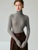 Suéter de malha gola alta sem costura 100% lã slim fit para mulheres, top de manga longa para usar por baixo no outono e inverno