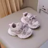 Tênis Esportivo de Malha Respirável para Outono Inverno Calçados de Bebê Sapatos de Menina Solado Macio Antiderrapante Sapatos Casuais para Meninos Estilo Pai