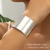 Pulsera de Moda Personalizada de una Pieza con Abertura Amplia Simple para Mujer para Uso Diario, Fiestas Callejeras y Diversas Ocasiones