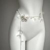 Cadena de Cintura Multicapa de Perlas con Borlas de Flores de Hada Súper Nicho de Alta Gama Elegante Versátil Moda Elegante para Mujer Accesorios de Cintura a Juego