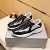 Zapatillas de estilo europeo y americano con bloques de color, zapatos deportivos atléticos transpirables de cuero genuino y malla para hombre, zapatillas blancas casuales de suela gruesa que aumentan la altura, estilo nuevo