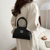 Bolso de Alta Gama para Mujer Otoño e Invierno Combinación Total 2023 Nuevo Diseño Nicho Retro Bolso Bandolera de Hombro Bolso Concha Portátil