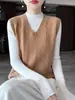Nuevo Chaleco de Punto de Lana Pura con Cuello en V para Otoño/Invierno 2026 Color Sólido Patrón Retorcido Sin Mangas Chaleco de Punto para Superponer