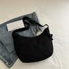 Bolsa de Corduroy Tipo Bollo Súper Popular de Otoño para Mujer 2025 Nuevo de Moda Versátil Casual Bolso de Hombro Ropa de Trabajo Gran Capacidad Bolso Cruzado