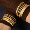 Moda estilo europeo nuevo acero inoxidable banda lisa corazón incrustado con circonita cierre pulsera conjunto nicho versátil joyería de mano mujeres