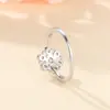 Anillo de copo de nieve nuevo de deseo transfronterizo simple nicho lujo ligero elegante anillo entrega de una pieza