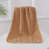 Conjunto de toalhas xadrez de abacaxi de origem transfronteiriça toalha de banho de flanela de coral toalha de rosto cor lisa toalha de banho absorvente