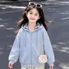 Conjunto de Duas Peças para Meninas - Jaqueta com Capuz e Zíper de Manga Longa Estilo College com Design Vintage de Borboleta e Calça Casual