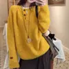 Suéter de punto suave de manga larga color blanco avena de estilo delicado para mujer, suéter básico casual de otoño e invierno, top gris de nicho