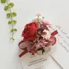 Art Accord 358 Artigos para Casamento Banquete Flor Artificial para Convidados Lapela do Noivo Flor de Mão Vermelho Rosa