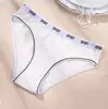 Roupa Íntima Feminina de Algodão Puro Transfronteiriça Feminina Macia e Confortável para Meninas Tamanho Grande Cintura Média-Baixa Cueca Boxer para Esportes e Fitness