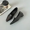 Zapatos retro de estilo británico con punta fina y tacón grueso, adecuados para ir al trabajo y al día a día, mocasines casuales versátiles de cuero para mujer