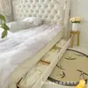 Cama tapizada en tela francesa estilo crema dormitorio principal 1.8m cama de princesa cama con almacenamiento tirador cama plisada lujo ligero cama de boda