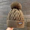 Gorro de Punto Grueso y Cálido con Forro Polar de Invierno para Mujer con Circunferencia de Cabeza Grande, Protección para las Orejas, Gorro con Pom-Pom, Gorro con Bola Blanca