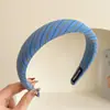 Diadema Alta para Mujer, Hace que la Cara Parezca Más Pequeña, Diadema de Borde Ancho, Pinza para el Cabello Antideslizante de Moda para Lavarse la Cara, Accesorio para el Cabello