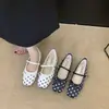 Sapatos de Couro Estilo Francês Versáteis de Nicho para Primavera com Saias, Novos Sapatos Mary Jane de Bolinhas Fada 2025 para Mulheres Usarem Fora