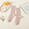 Calcetines de Mujer de Punto Doble para Primavera y Otoño, de Línea Gruesa de Moda, Color Sólido, Algodón, Estilo Coreano, Moda, de Caña Media-Alta, con Rayas Verticales, Zhuji