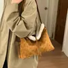 Bolso Invierno Gran Capacidad Bolso Tote para Mujer Piel de Cordero Estampado Retro Bolso de Hombro Versátil para Mujer Bolso de Trabajo para Viajar