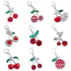 Exquisito colgante de cereza con incrustaciones de diamantes, efecto de goteo de aceite, llavero de fruta realista, accesorios decorativos DIY para bolsos