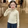 Camisa Base Manga Longa Gola Alta para Meninas, Novo Estilo Outono e Inverno, Blusa Térmica Falsa Duas Peças Infantil, Roupa Íntima Estilosa para Bebês