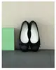 Zapatos Mary Jane planos de estilo suave para mujer, nuevo diseño de lazo, dulce otoño 2026, punta cuadrada, boca poco profunda