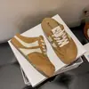 Novo Sapatilha Meia-Calça Retrô Feminina 2026 Primavera Estilo Coreano Sapatos Birkenstock para Uso ao Ar Livre Chinelos Slip-On com Solado Grosso e Bico Fechado para Gestantes