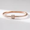 Pulsera de moda transfronteriza pulsera de joyería para mujer pulsera acero inoxidable con taladro hueco hebilla de acero titanio joyería simple coreana