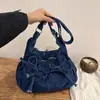 Bolsa Versátil Dumpling para Deslocamento Transfronteiriço, Bolsa de Ombro em Jeans com Laço, Bolsa Dumpling de Design Exclusivo, Bolsa Simples para o Dia a Dia
