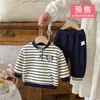 Conjunto de dos piezas para niño, estilo retro, con cuello de béisbol a rayas, suéter con media cremallera y pantalón de chándal, atuendo de otoño para niños, ropa para niños