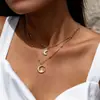 Set de Collar de Doble Capa de Estrella y Luna, Cadena para Clavícula con Colgante de Luna, Accesorio de Cuello Versátil para el Día a Día, Estilo de Nicho de Lujo Ligero