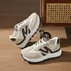 Zapatillas Blancas de Suela Gruesa estilo Forrest Gump para Mujer, Nuevo Modelo Otoño 2025, Versátiles, Ligeras, Favorecedoras, Transpirables, Piel Genuina, Con Cordones, Casual, Modernas