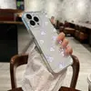 Huella de Patita de Cachorro Morada Linda y Femenina para iPhone 18 Pro Max, Funda Protectora Transparente de Cobertura Total para iPhone 17