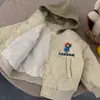 Chaqueta de Algodón con Capucha Acolchada para Niños Estilo Nuevo Otoño e Invierno 2025 Algodón de Dibujos Animados para Niños y Niñas..