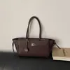 26S Bolso Baguette Estilo Celebridad, Ligero, Piel de Vacuno Granulada de Fábrica Original, Piel Importada, Asa Larga, Bolso de Mano para Llevar Bajo el Brazo
