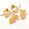 Brincos de Aço Inoxidável Vazados em Forma de Coração Estilo Europeu e Americano Titânio Banhado a Ouro 18K Brincos Versáteis da Moda Feminina Estilo Ins Leve