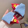 Pinza de Agarre Triangular de Tela a Cuadros para Mujer Clip de Tiburón de Alto Nivel Sentido del Diseño Pinza para el Cabello de Nicho Pinza para el Cabello de la Parte Posterior de la Cabeza para Mujer