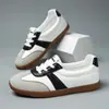 Zapatos de Mujer de Suela Fina, Tenis Blancos para Mujer, Nuevos Zapatos Casuales Versátiles para Viaje Primavera 2026, Tenis Deportivos Populares de Suela Plana