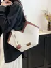 Bolsa de Ombro/Axila Casual Tecida de Alta Qualidade Estilo Retrô Novo para Primavera e Outono Bolsa Tote de Grande Capacidade