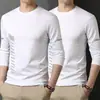 Camiseta de manga larga de otoño, capa base talla grande, cuello redondo para hombre, top simple y holgado, estilo coreano, camiseta estampada de moda