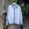 Chaqueta Cardigan con Capucha Estilo Montaña Reflectante 3m Primavera/Verano para Pareja con Color Contrastante y Costuras Visibles 11200