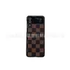 Aplicável à capa do celular Samsung ZFlip4 xadrez retrô personalizada criativa all-inclusive resistente a quedas couro nicho avançado