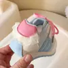 2026 Sapatos Infantis Forrest Gump Primavera Novo Modelo Tênis de Corrida para Meninos Sapatos Respiráveis para Meninas Sola Macia Sapatos de Treino Alemães Tendência