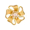 Broche de Flor de Cinta de Satén Cepillado de Lujo Ligero y Elegante con Circonita Incrustada de Cobre, Perlas de Agua Dulce y Baño de Oro Real, Exquisito Pin para Mujeres
